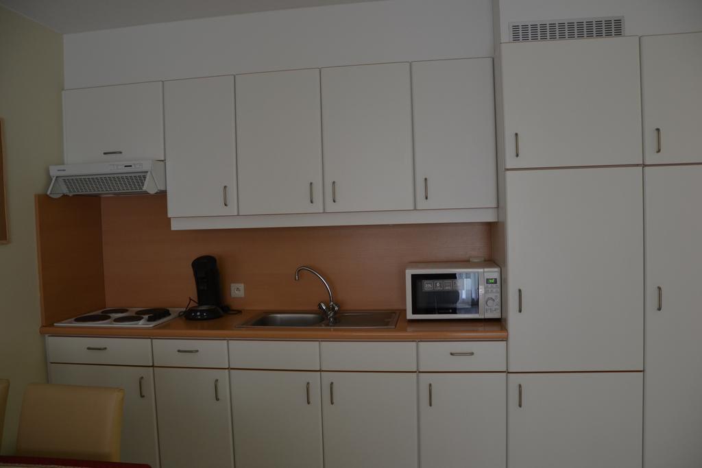 Lindehof Serviced Flats Zoersel Kamer foto