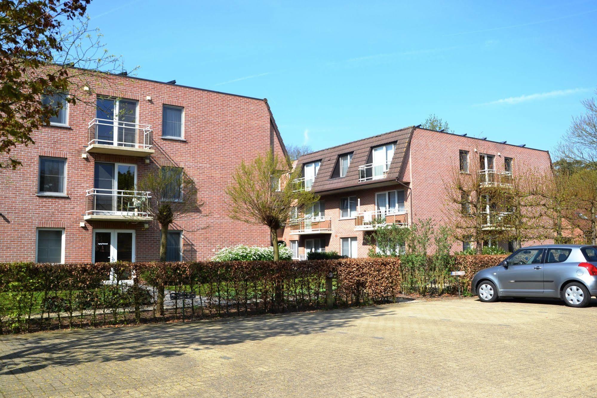 Lindehof Serviced Flats Zoersel Buitenkant foto